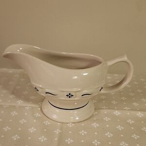 Elegant Longberger Woven Tradituons Blue And Cream Gravy Boat